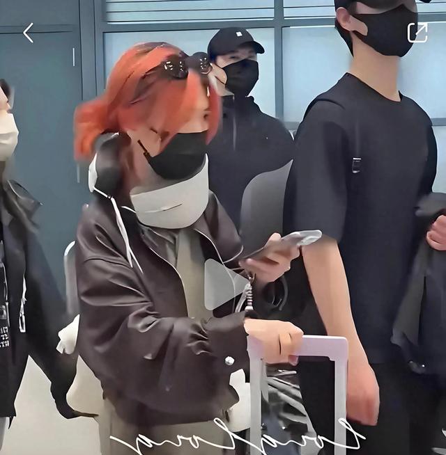 李昀锐首尔购物
